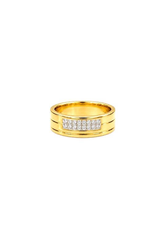 Crystal Luxe Ring – 14K Gold Plated Surgical Steel
