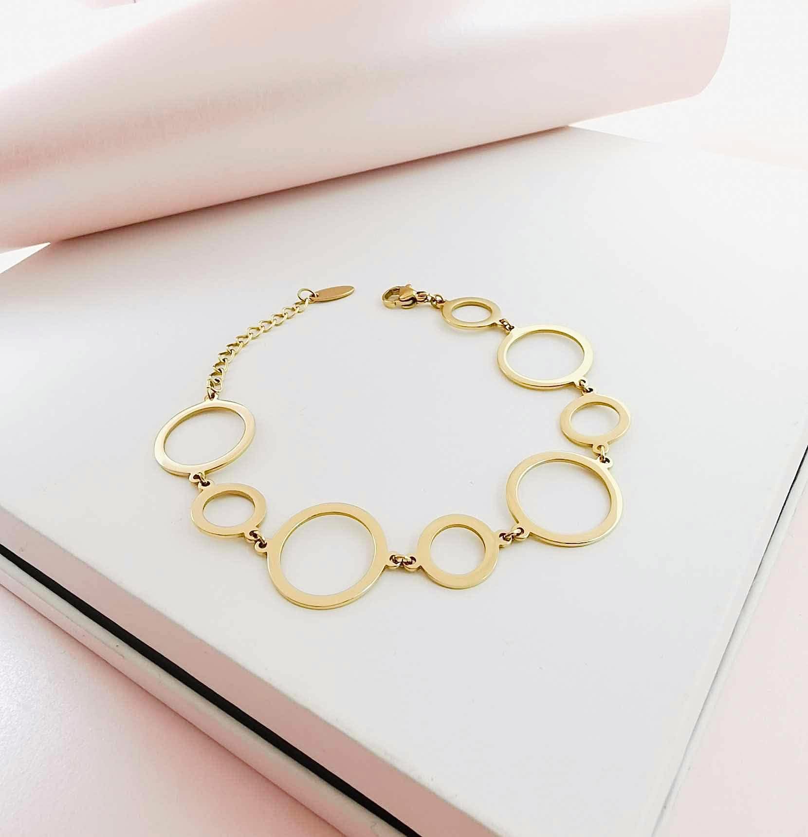 14k gold circle bracelet